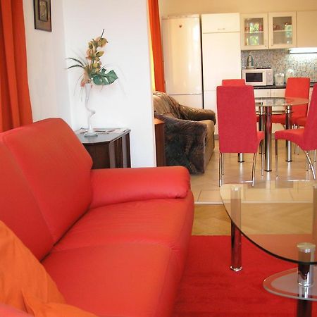 Apartment Riverside - River View Bratislava Ruang foto