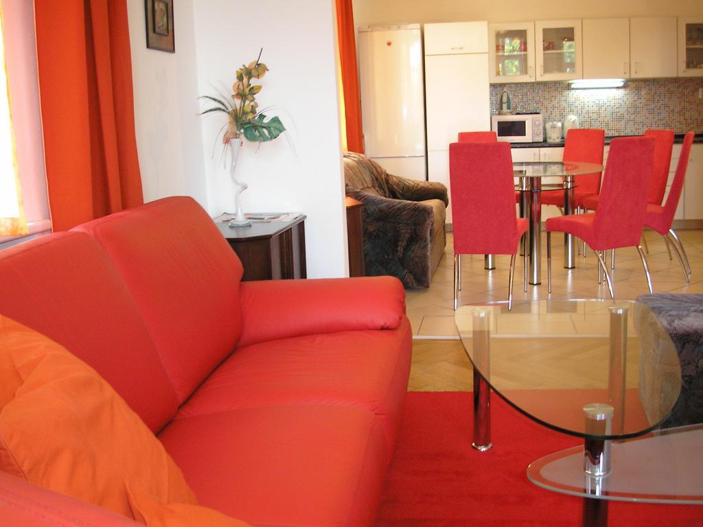 Apartment Riverside - River View Bratislava Ruang foto